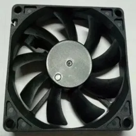 Kev siv cov kiv cua ntau axial